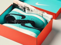 Tiffany & Co. i Nike znowu razem. Sneakersy 