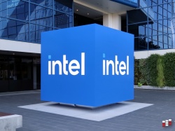 Intel ma problem? Mowa o stracie 7 miliardów dolarów