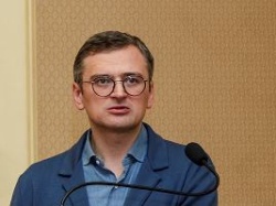 Wysłannik Zełenskiego pojechał na misję. Politolog: Ukraina dąży do realizacji własnego planu pokojowego