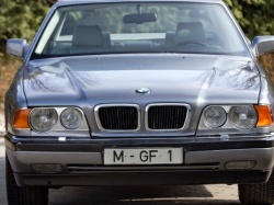 Pamiętacie BMW Goldfisch z silnikiem V16? Niemcy stworzyli drugie takie auto. Pokazali je po 34 latach