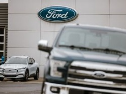 Ford składa broń. Agencyjny model sprzedaży niewypałem w Europie?
