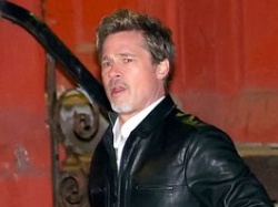 Brad Pitt jest zmęczony walką z byłą żoną. Ma wsparcie młodej partnerki