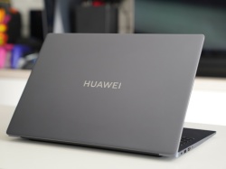 Laptopy Huawei w obniżonych cenach i z przydatnymi gratisami