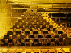 Jak kupić kopalnię złota? Królewski kruszec na szczytach