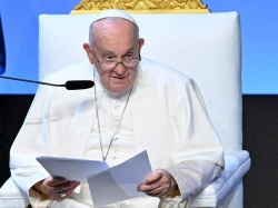 Papież potępia błędy KO, Lewicy i Trzeciej Drogi