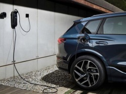 Nowy elektryczny SUV Audi wjechał do polskiej oferty. Cena robi wrażenie
