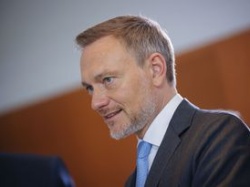 Niemiecki minister finansów chce więcej możliwości dla aut spalinowych po 2035 roku
