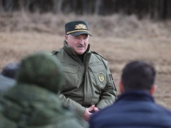 Białoruskie wojska nie wejdą do Ukrainy. „Zabetonowana i zaminowana granica”
