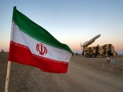 Niepokojąca aktywność wojsk Iranu. Amerykańscy urzędnicy prześcigają się w spekulacjach