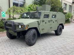 Wojsko zamówiło 400 aut. Kia KLTV dotarła do Polski