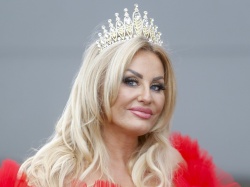 Dagmara Kaźmierska bez makijażu. Nie uwierzysz, jak „królowa życia” wygląda bez sztucznych rzęs i dużych ust