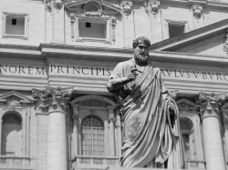 Lisicki: Chrześcijański Rzym wyrósł z grobu św. Piotra
