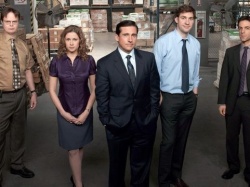 The Office - pierwsi aktorzy dołączają do obsady nowego serialu. Znacie ich z Gwiezdnych Wojen oraz Białego lotosu