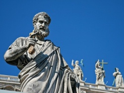 Wojna o relikwię Piotra na Watykanie. W sukurs przychodzi Benedykt XVI