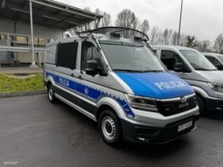 Policja ma nowe auta. Pochodzą z polskiej fabryki