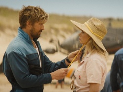 Kaskader - nowy film Ryana Goslinga pod ostrzałem krytyki. Chodzi o żart z relacji Johnny'ego Deppa i Amber Heard