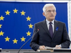 Jerzy Buzek nie wystartuje w wyborach do PE. „To koniec pewnej epoki