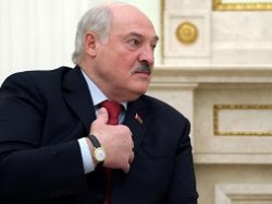 Łukaszenka przejął kolejną funkcję na Białorusi. Oczekuje od Polski i Ukrainy 