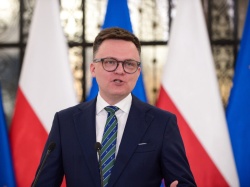 Hołownia stanowczo o starcie ministrów w eurowyborach: Umówiliśmy się z Polakami na 4 lata