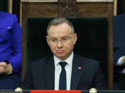 Żółta kartka dla prezydenta. Polacy ocenili Andrzeja Dudę