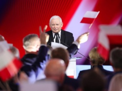 Kaczyński zapowiada blokowanie Zielonego Ładu i Paktu Migracyjnego.