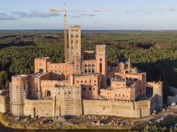 Zamek w Stobnicy otwiera się na turystów. Właściciel zapowiada „oblężenie”