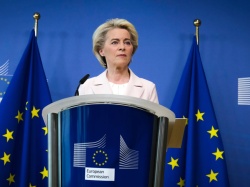 Unia Europejska rozważa blokadę znanej aplikacji. Sprawa jest badana
