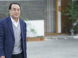 Chiński naukowiec, który opublikował sekwencję COVID-19, odzyskał laboratorium