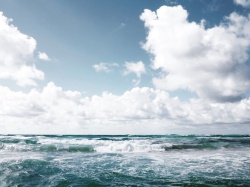 Oceany rozpaczliwie potrzebują tlenu. Może w tym pomóc… przemysł wodorowy