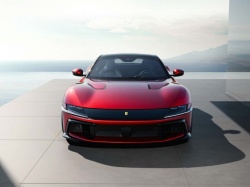 Ferrari zaprezentowało nowy zaskakujący model 12Cilindri. Nieoczywisty design i ryczący silnik V12