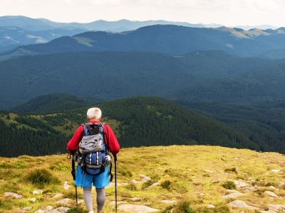97-letni miłośnik gór wybrał się na szlak. Wzbudził wielki podziw. „Niebywałe”