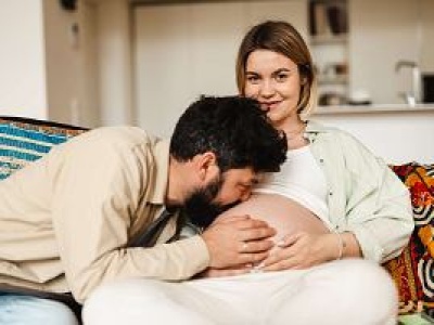 Mąż chciał uczestniczyć przy porodzie. Nagranie z tego momentu stało się hitem w sieci