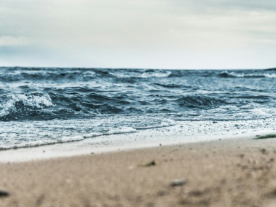 Wakacje nad polskim morzem 2024. Wybrano najczystsze plaże nad Bałtykiem [CERTYFIKAT BŁĘKITNEJ FLAGI]