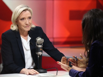 Wybory we Francji. Formacja Marine Le Pen słabnie [SONDAŻ]