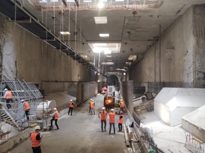 Kopią wielki tunel w centrum polskiego miasta. Wygonili mieszkańców, ale mają problem