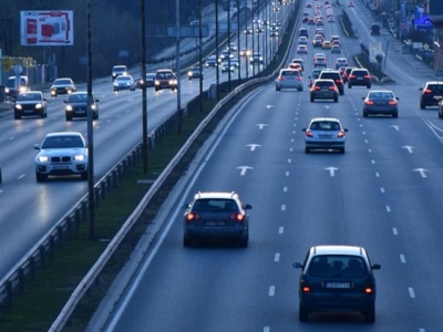 Policja rozdaje mandaty. Kierowcy powinni mieć się na baczności