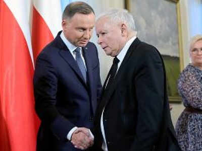 Kac w PiS. Działacze wściekli na prezydenta. Węszą spisek. 