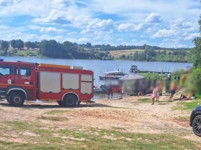 Dramat na zalewie Wióry. 12-latek spadł z materaca, nie żyje. LPR w akcji