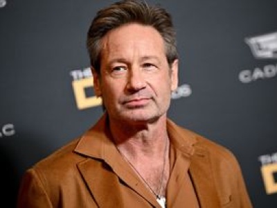 David Duchovny chciał wystąpić nago na ekranie. Celowo napisał tę scenę