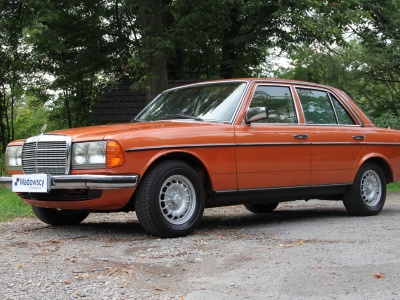 Mercedes 280E W123 1981 – 66000 PLN – Gaj