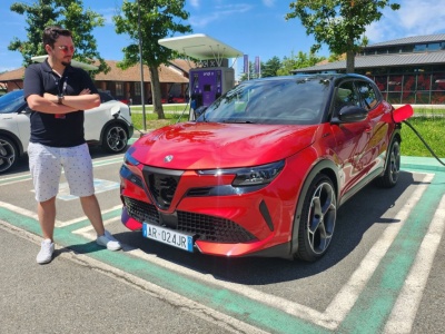 Jeździłem włoskim elektrykiem z Tych. Junior na prąd byłby idealmente, gdyby nie jedna rzecz