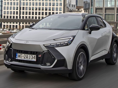 Toyota C-HR (2024). Opis wersji i cennik