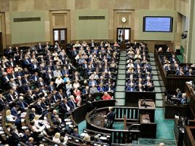 Emocjonujący dzień w Sejmie. Posłowie zajmą się projektem ws. depenalizacji aborcji