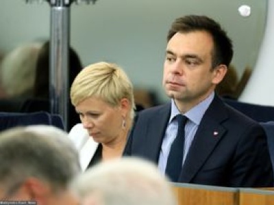 Ceny alkoholu w górę? Minister zabrał głos ws. podatku