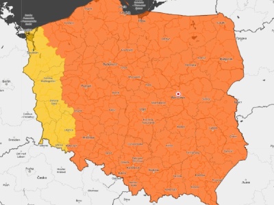 Ostrzeżenia w całej Polsce. Nadciągają groźne burze, w prognozach widać przełom