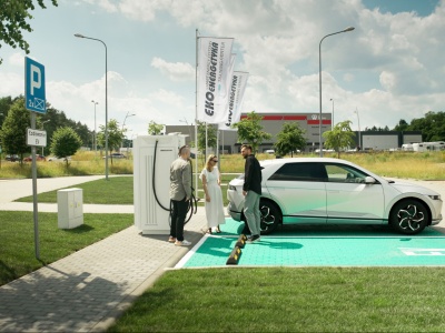 Park osobowych BEV na koniec czerwca składał się z 61 976 szt. pojazdów