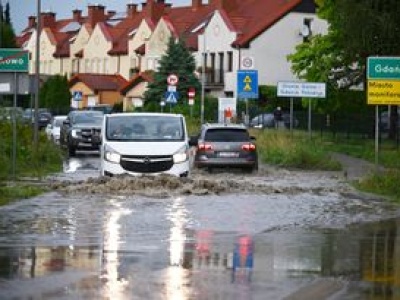 Trójmiasto pod wodą. Dla jednych koszmar, dla innych okazja do żartów