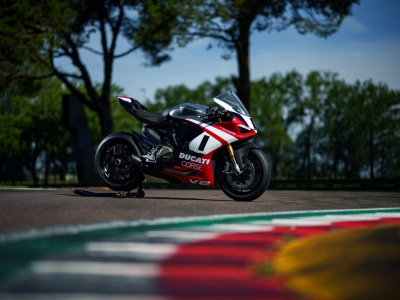 Ducati Panigale V2 Superquadro Final Edition – Hołd z przytupem