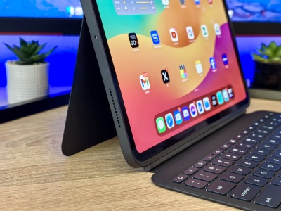 Recenzja Logitech Combo Touch for iPad Pro M4 (2024). Dobry kompan dla iPada