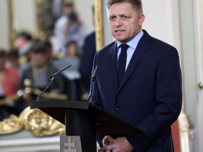 Fico: Słowacja „nie zamierza być zakładnikiem stosunków ukraińsko-rosyjskich”. Chce dostaw ropy z Rosji